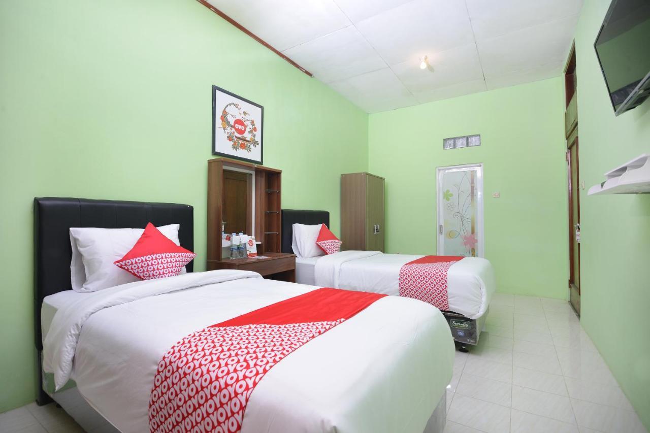 Hotel Super Oyo 1046 Omah Pathok Yogyakarta Exterior foto