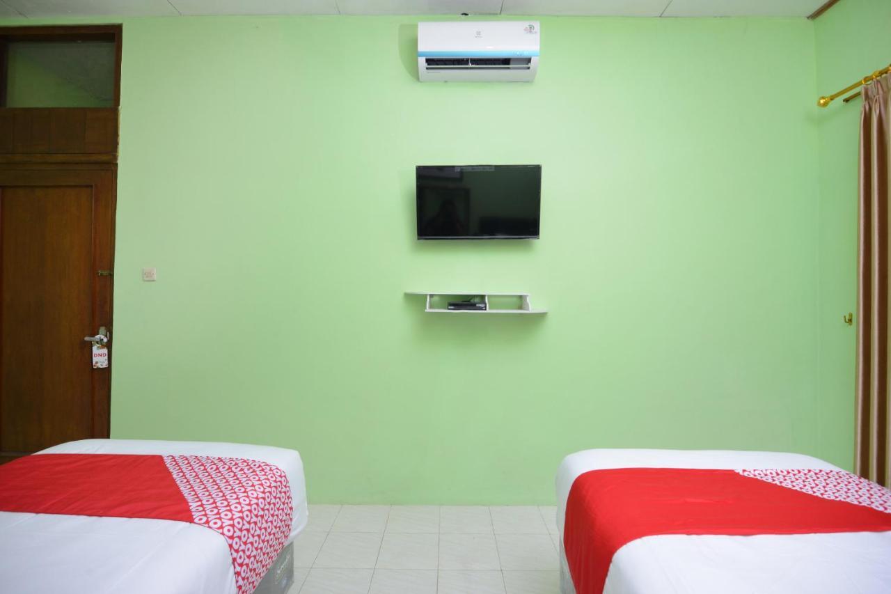 Hotel Super Oyo 1046 Omah Pathok Yogyakarta Exterior foto