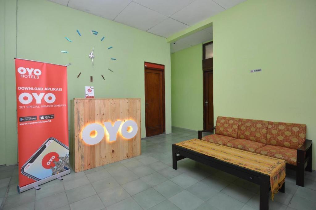 Hotel Super Oyo 1046 Omah Pathok Yogyakarta Exterior foto