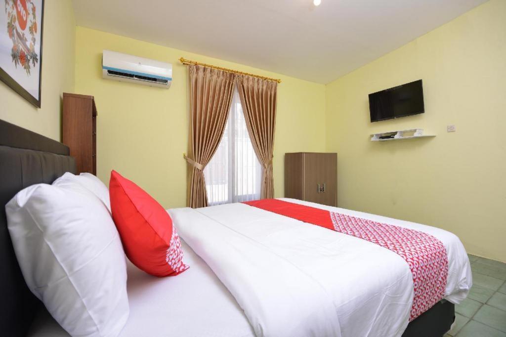 Hotel Super Oyo 1046 Omah Pathok Yogyakarta Exterior foto